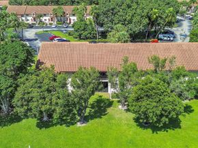 810 Congressional Way 810, Deerfield Beach FL 33442