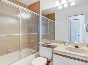 810 Congressional Way 810, Deerfield Beach FL 33442