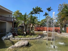 810 Congressional Way 810, Deerfield Beach FL 33442