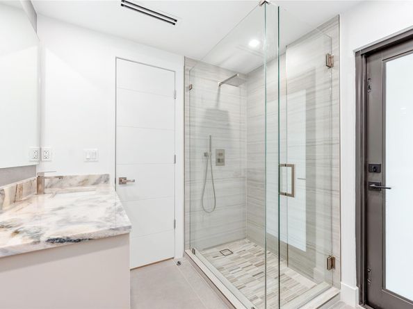 15901 SW 54 Place, Southwest Ranches FL 33331