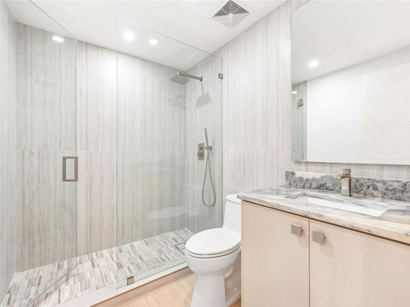 15901 SW 54 Place, Southwest Ranches FL 33331