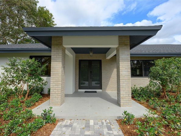 15901 SW 54 Place, Southwest Ranches FL 33331