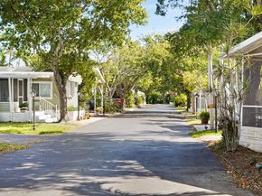 3001 SW 18th Terrace 84, Fort Lauderdale FL 33315
