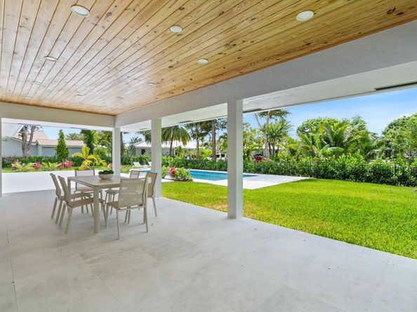 4580 Oak Tree Court, Delray Beach FL 33445