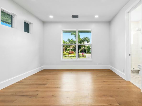 4580 Oak Tree Court, Delray Beach FL 33445