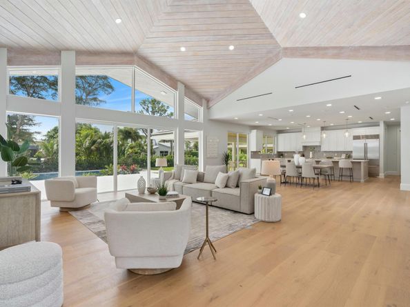 4580 Oak Tree Court, Delray Beach FL 33445