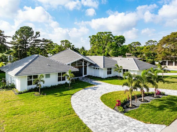 4580 Oak Tree Court, Delray Beach FL 33445