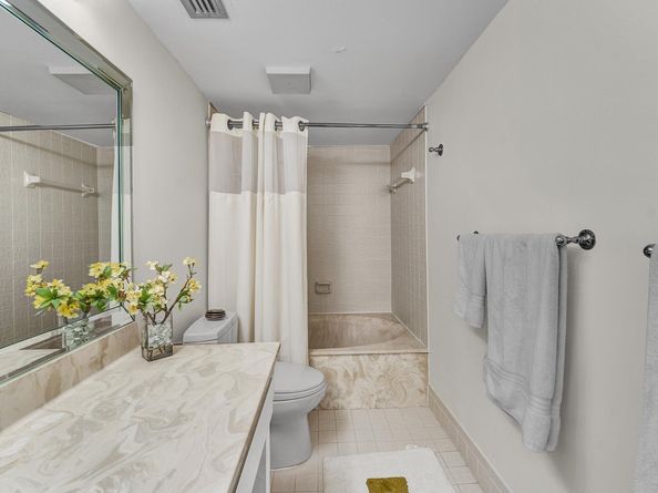 14475 Strathmore Lane 703, Delray Beach FL 33446