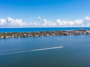1551 N Flagler Drive 609, West Palm Beach FL 33401