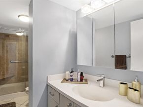 200 Leslie Dr 915, Hallandale Beach FL 33009