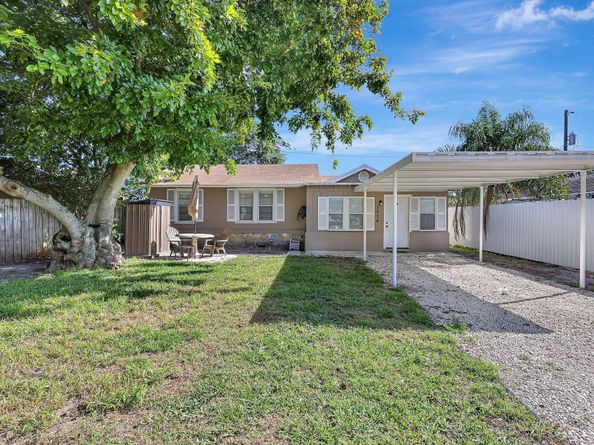 1226 N C Street, Lake Worth Beach FL 33460