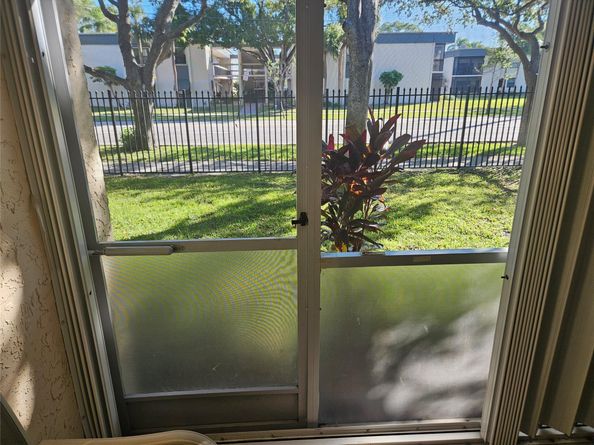 959 SE 2nd Ave 117, Deerfield Beach FL 33441