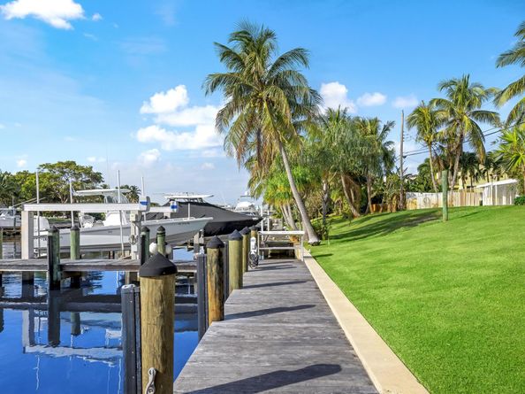 222 Arlington Road, West Palm Beach FL 33405