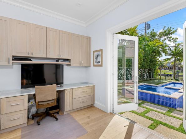 222 Arlington Road, West Palm Beach FL 33405