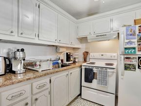 86 Lyndhurst D D, Deerfield Beach FL 33442