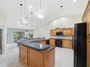 10949 NW 1st Manor, Coral Springs FL 33071
