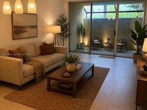 10835 SW 112th Avenue 113, Miami FL 33176