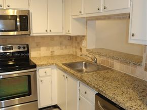 10835 SW 112th Avenue 113, Miami FL 33176