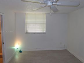 10835 SW 112th Avenue 113, Miami FL 33176