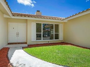 20869 Sonrisa Way, Boca Raton FL 33433