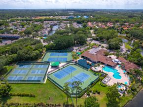 2211 Soundings Court, Greenacres FL 33413