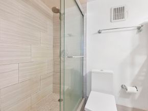 250 Jacaranda Drive 308, Plantation FL 33324