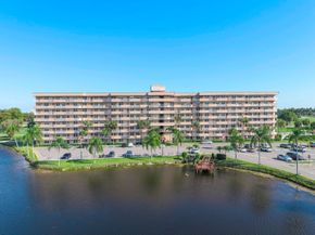 250 Jacaranda Drive 308, Plantation FL 33324