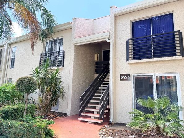 5326 NE 6th Avenue 23 H, Oakland Park FL 33334
