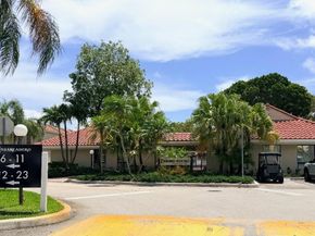 5326 NE 6th Avenue 23 H, Oakland Park FL 33334