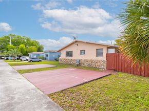 1916 1918 Grant Street, Hollywood FL 33020