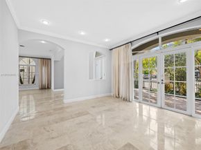 821 SE 2nd Court, Fort Lauderdale FL 33301