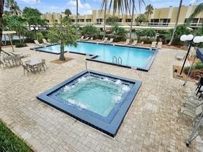 1100 SE 5th Court 55, Pompano Beach FL 33060