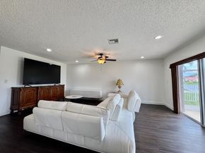 5313 NW 118th Avenue, Coral Springs FL 33076