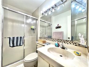 7750 NW 79th Avenue H5, Tamarac FL 33321