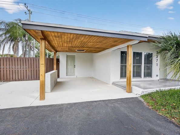 3371 SW 23rd Street, Fort Lauderdale FL 33312
