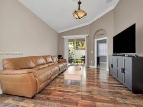 2327 NE 37th Terrace, Homestead FL 33033