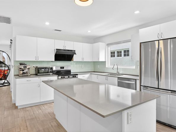 809 Milan Avenue, Coral Gables FL 33134