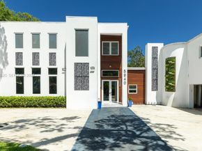 5940 SW 37th Avenue, Dania Beach FL 33312