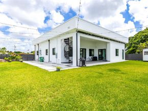 11450 SW 59th Terrace, Miami FL 33173