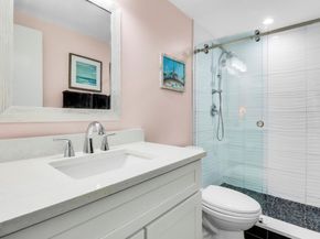 52 Yacht Club Drive 402, North Palm Beach FL 33408