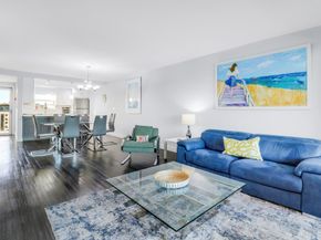 52 Yacht Club Drive 402, North Palm Beach FL 33408