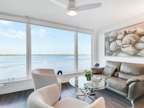 52 Yacht Club Drive 402, North Palm Beach FL 33408