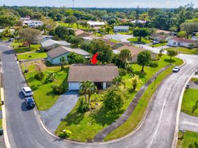 6137 Rainbow Circle, Greenacres FL 33463