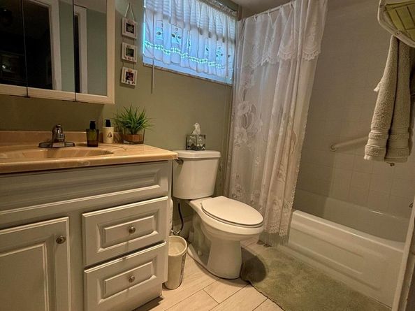 725 Lori Drive 203, Palm Springs FL 33461