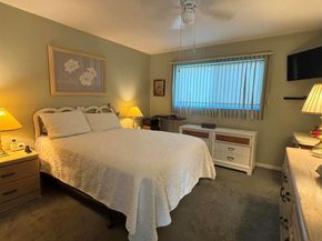 725 Lori Drive 203, Palm Springs FL 33461