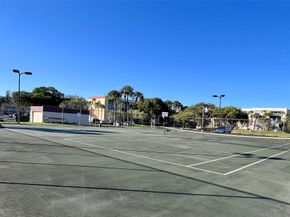 3321 NW 47th Terrace 232, Lauderdale Lakes FL 33319