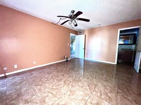 3321 NW 47th Terrace 232, Lauderdale Lakes FL 33319