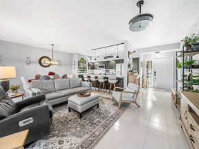 8057 Aberdeen Drive 102, Boynton Beach FL 33472