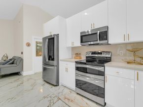 4112 NW 58th Dr, Coconut Creek FL 33073