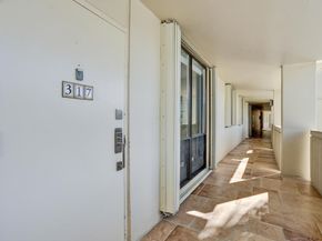 132 Lakeshore Dr 317, North Palm Beach FL 33408